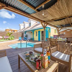  Hébergement de vacances Kay Lakansiel, Magnifique Cocon Familial Avec Piscine Martinique